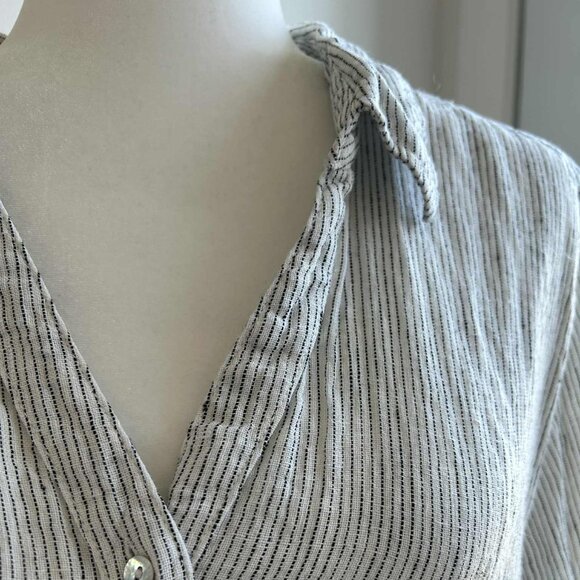 Jones New York Ivory-Black 100% Linen Stripe V-Neck Shirt with Roll Tabs – US 2X - Picture 11 of 12